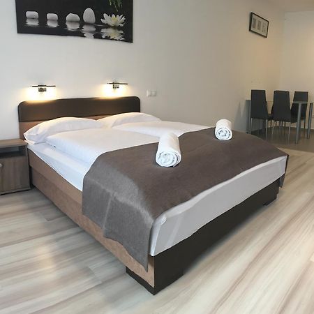 F&M Apartman Egerszalók Εξωτερικό φωτογραφία