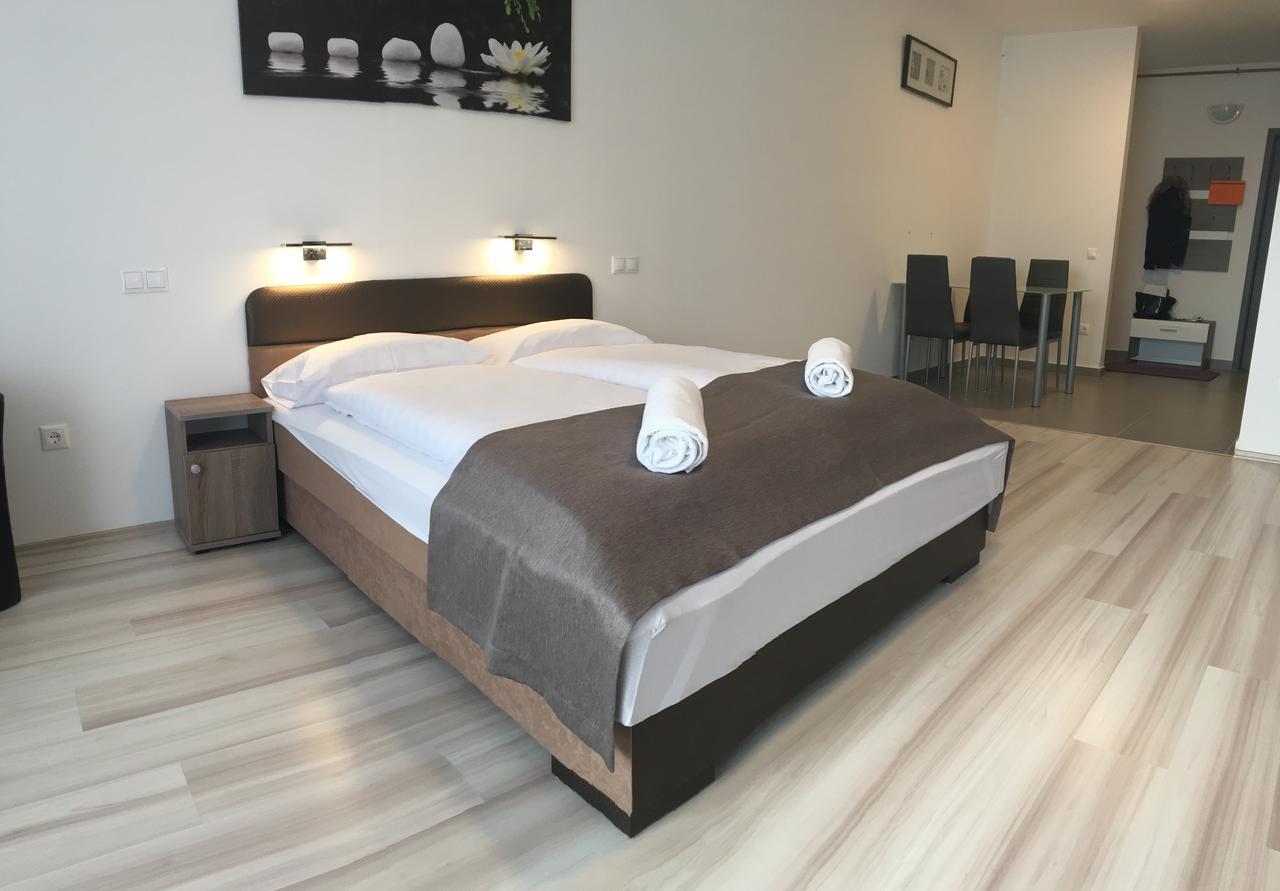 F&M Apartman Egerszalók Εξωτερικό φωτογραφία